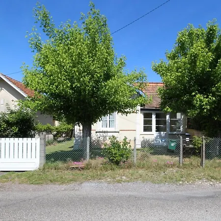 Maison 3 Chambres Proche Du Centre Nyaraló